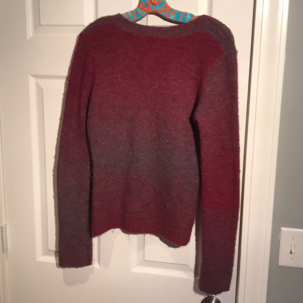 BKE Sweater - Picture 4 of 4